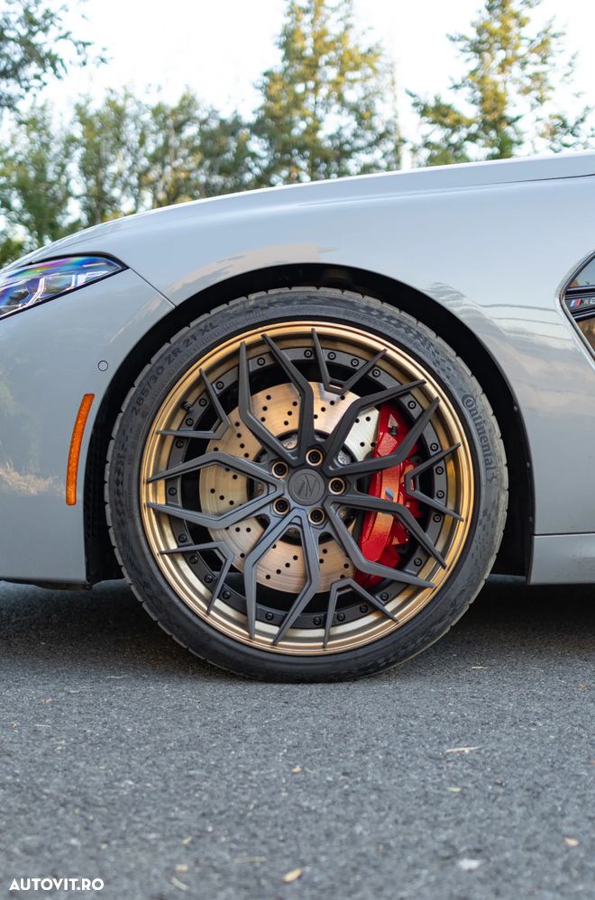 BMW M8 - 7