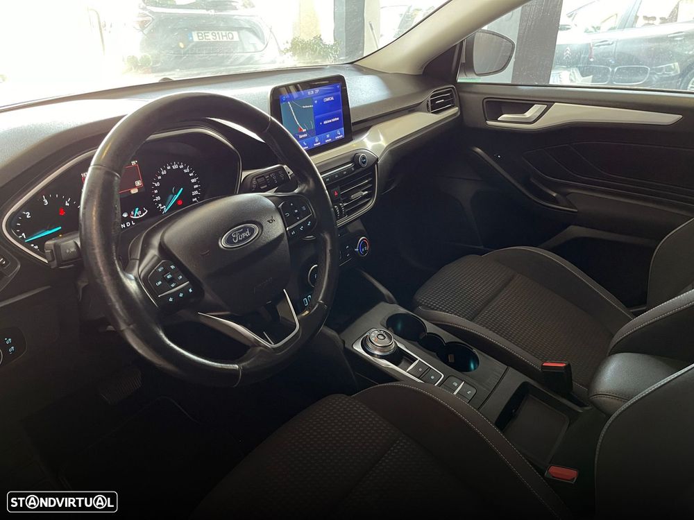 Ford Focus 1.5 TDCi EcoBlue Active Aut. - 18