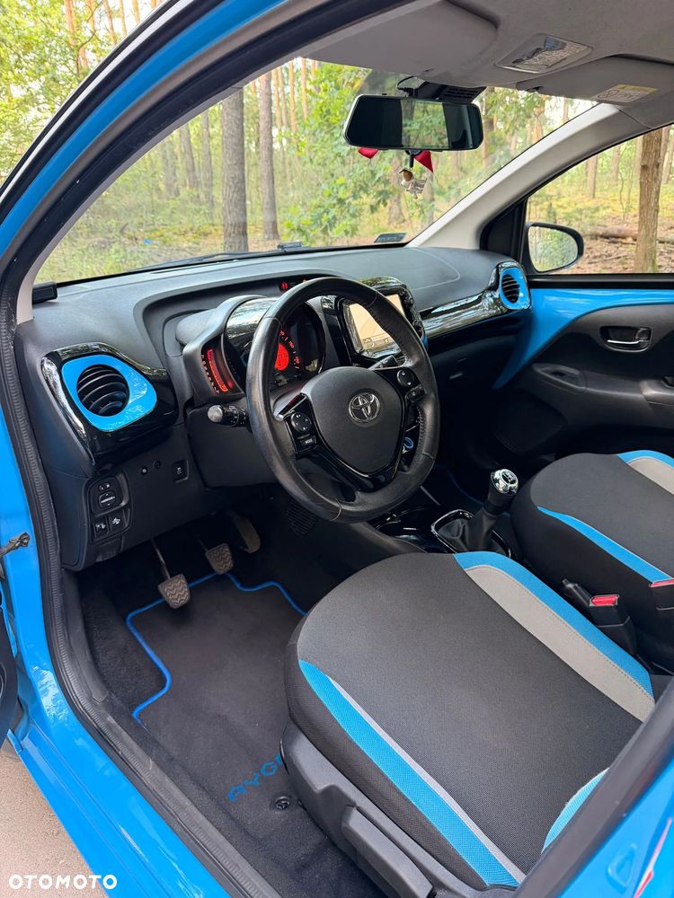 Toyota Aygo x-cite - 7