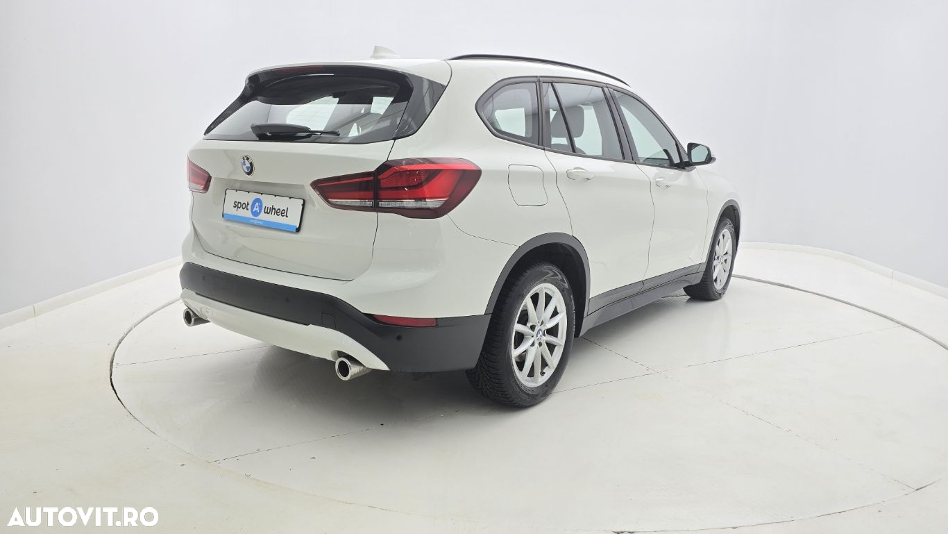 BMW X1 - 6