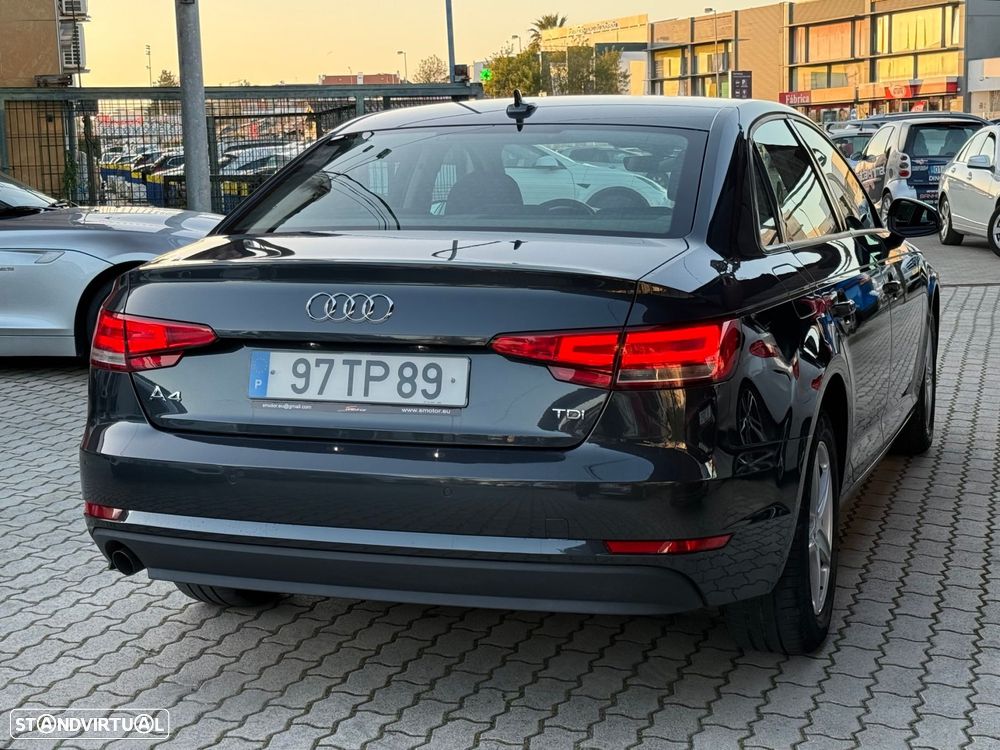 Audi A4 2.0 TDI Advance S tronic - 4