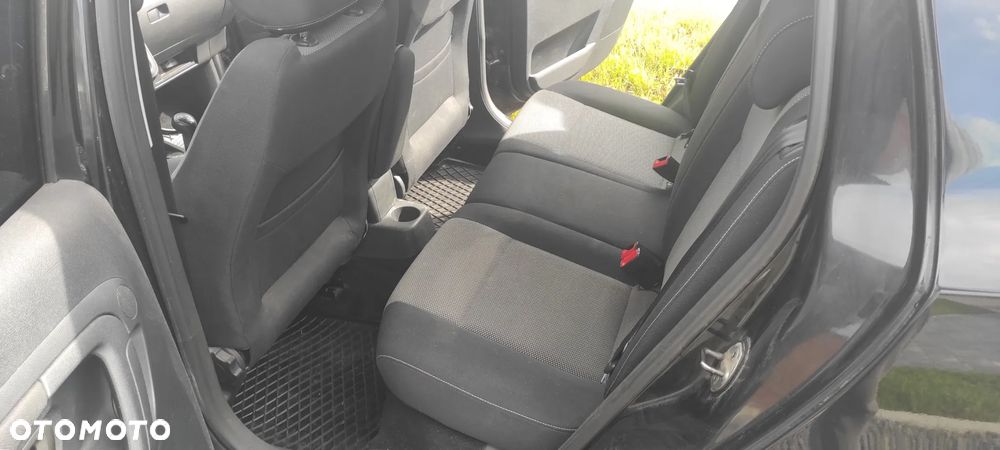 Skoda Fabia 1.2 TSI Comfort - 4