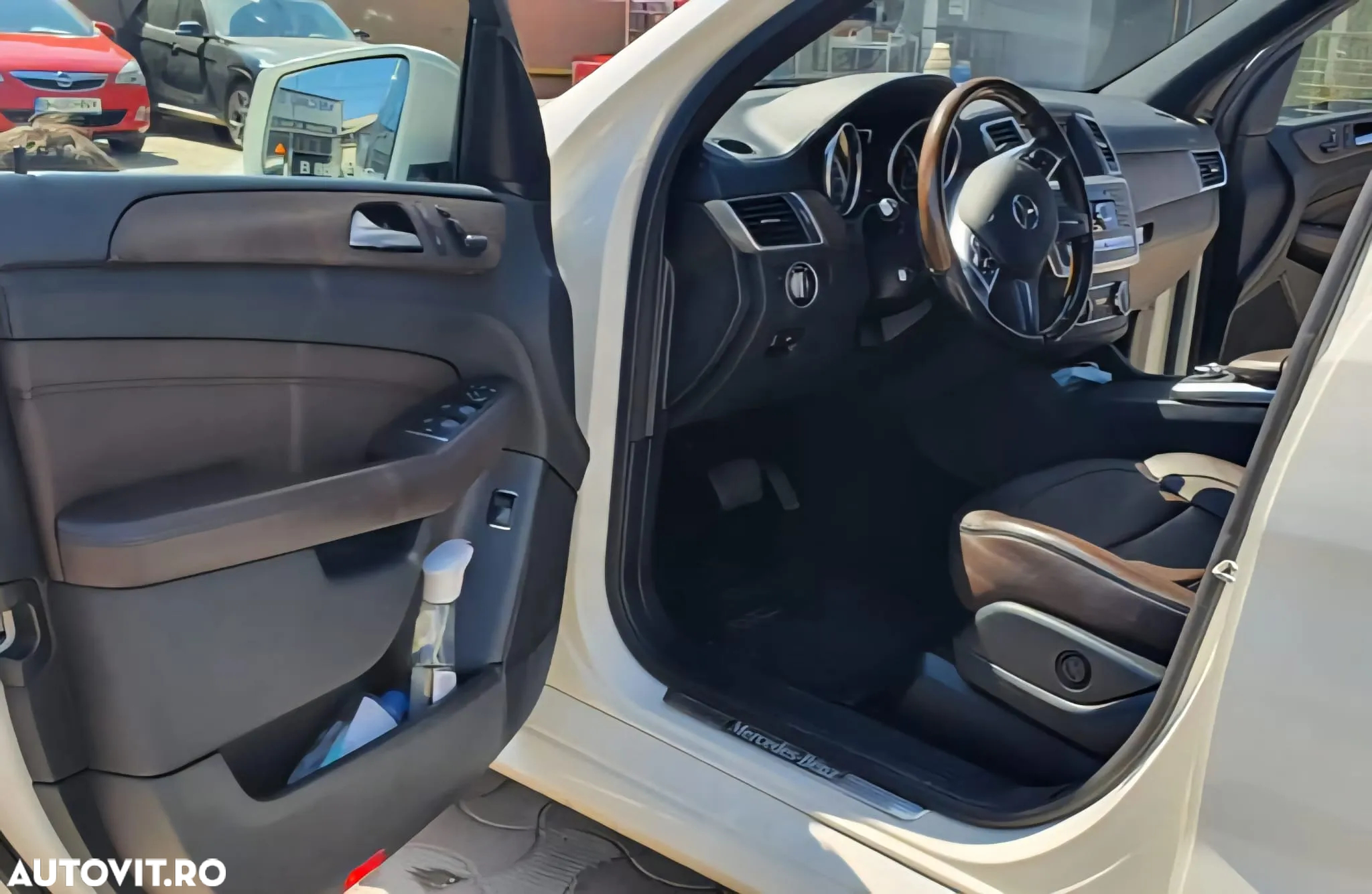 Mercedes-Benz ML 350 BlueTec 4MATIC Aut - 7