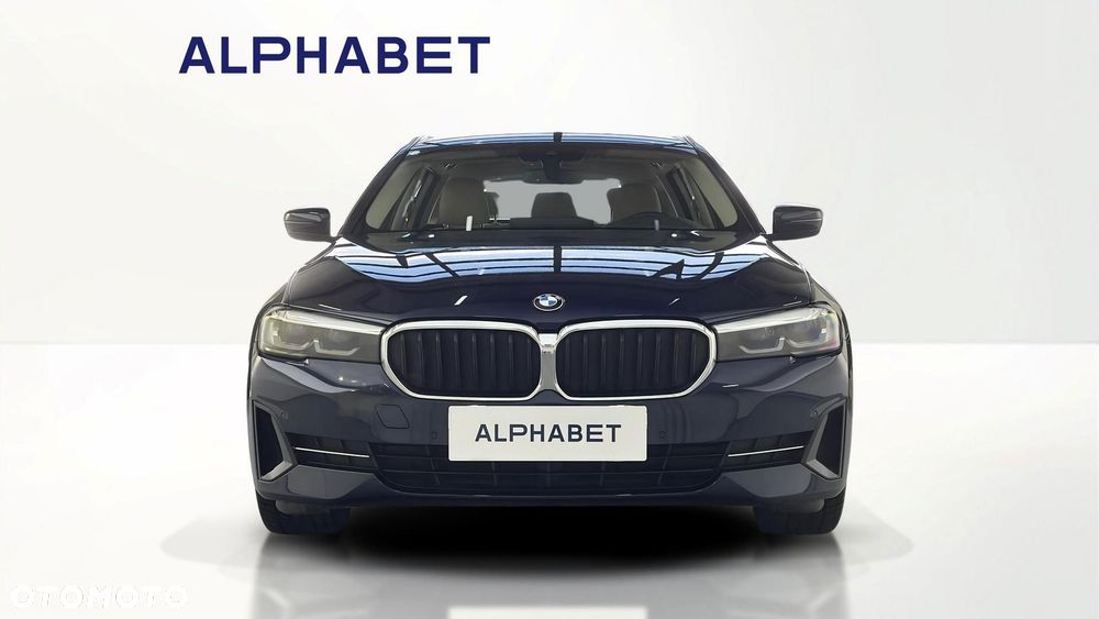 BMW Seria 5 520i mHEV sport - 4