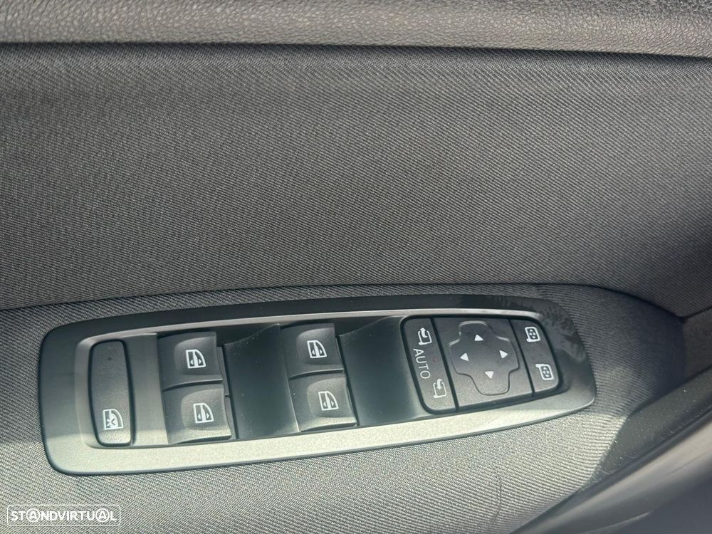 Renault Mégane Sport Tourer 1.5 Blue dCi Limited - 19