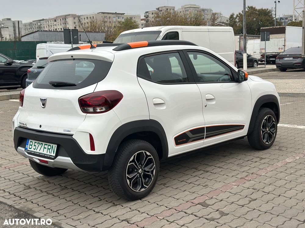 Dacia Spring - 4