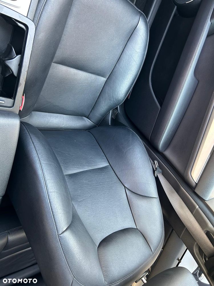 Mercedes-Benz Klasa C 250 CGI Automatik BlueEFFICIENCY SPORT EDITION - 20