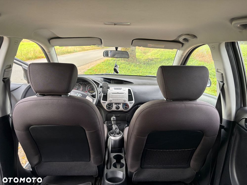 Hyundai i20 - 16