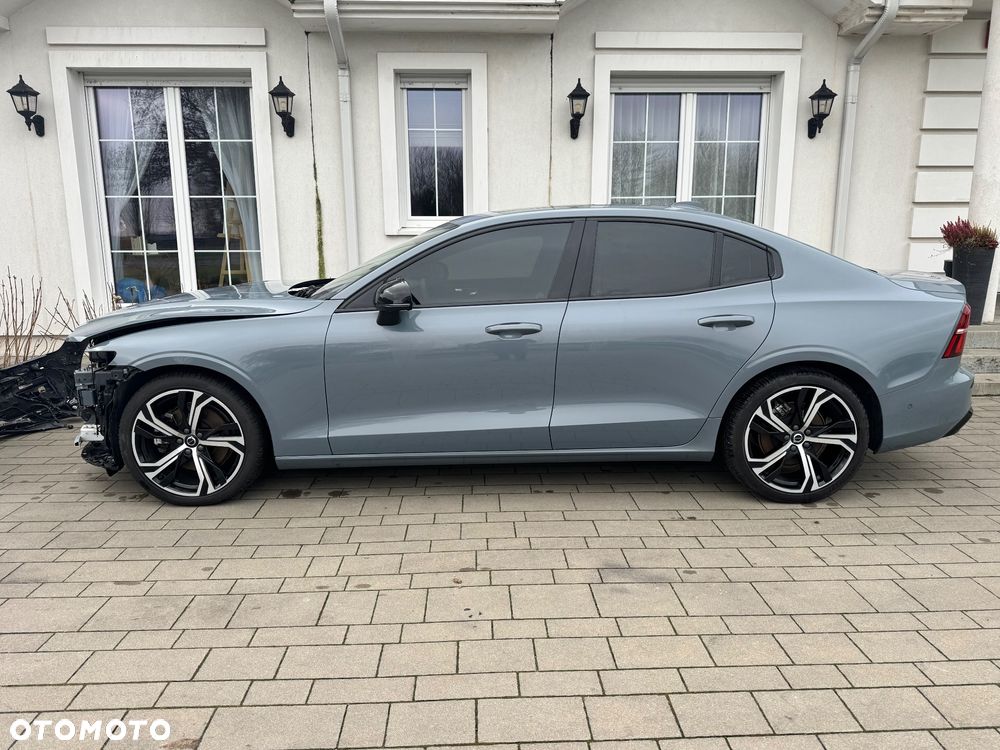 Volvo S60 B5 B AWD R-Design - 1