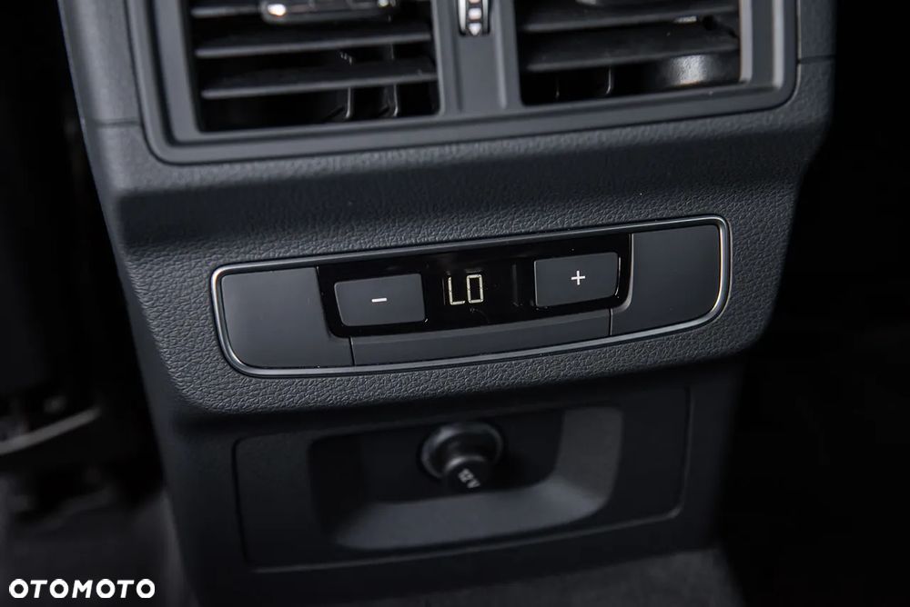 Audi Q5 Sportback 50 TDI quattro tiptronic S line business - 34