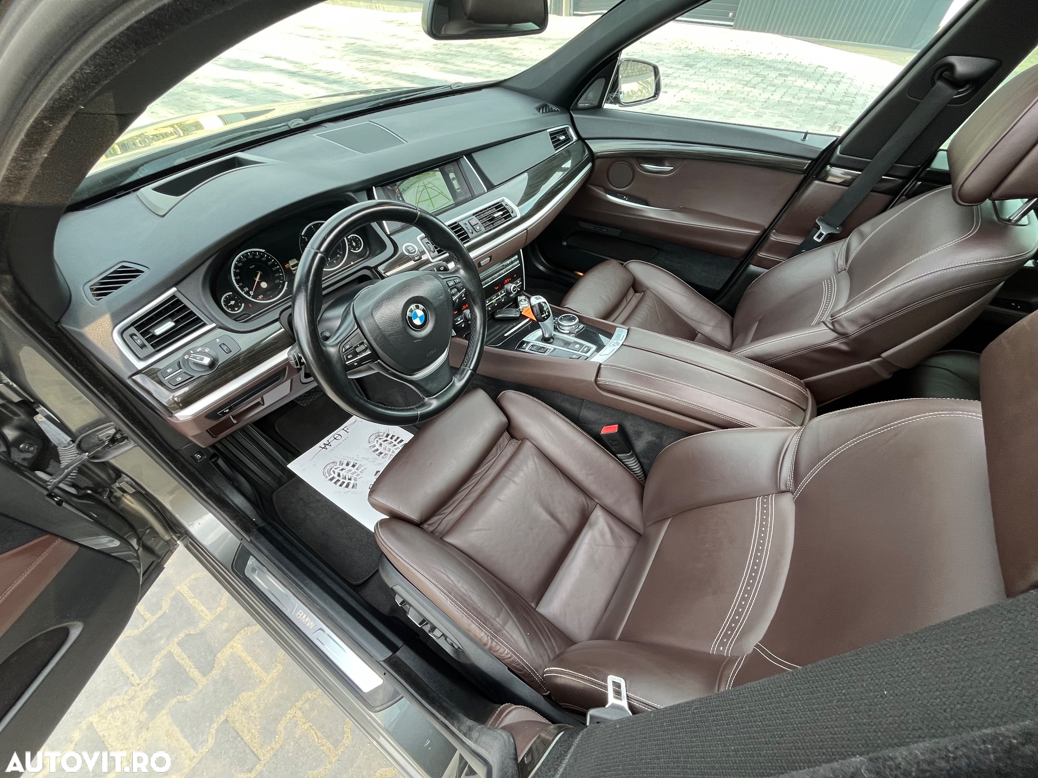 BMW Seria 5 520d Aut. Luxury Line - 25