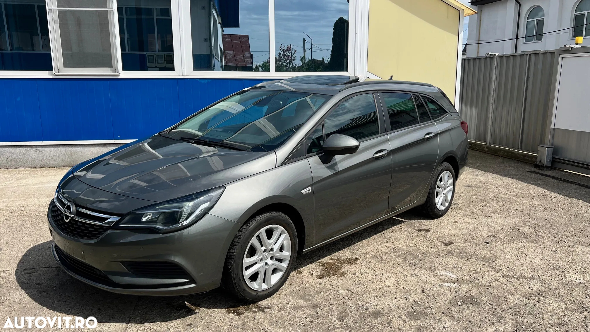 Opel Astra 1.6 CDTI DPF ecoFLEX Sports TourerStart/Stop Edition - 2