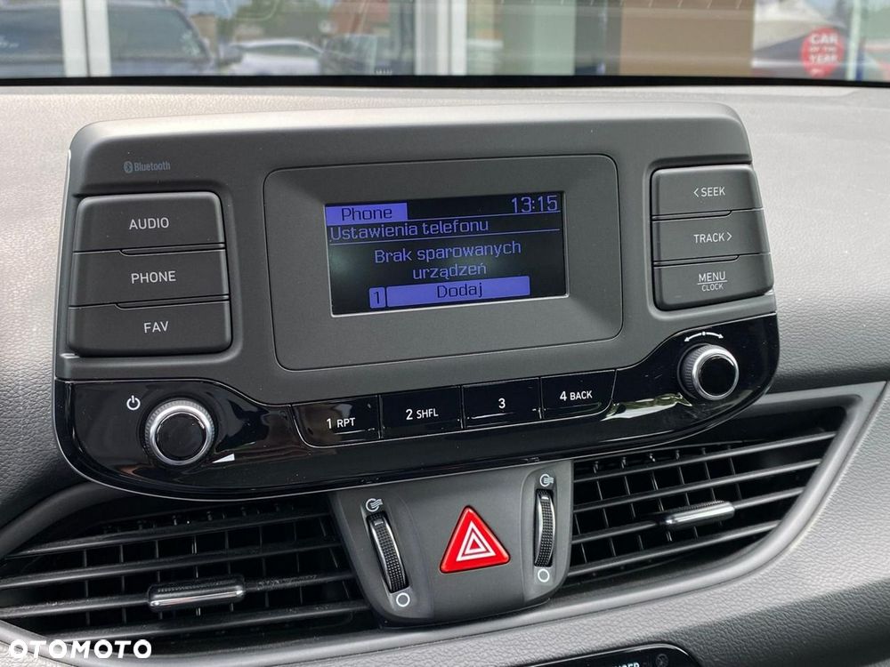 Hyundai i30 1.5 DPI Modern - 25