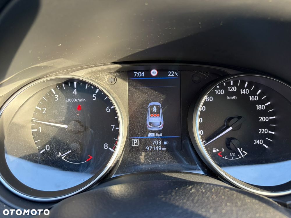 Nissan Qashqai - 23
