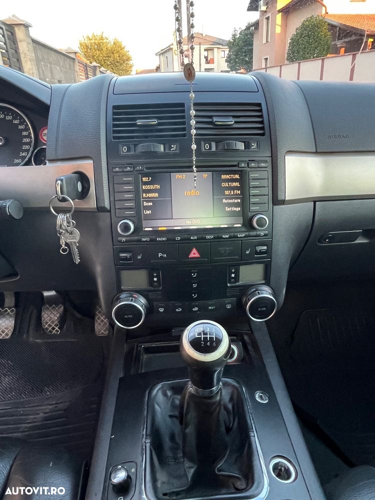 Volkswagen Touareg 2.5 R5 TDI - 20