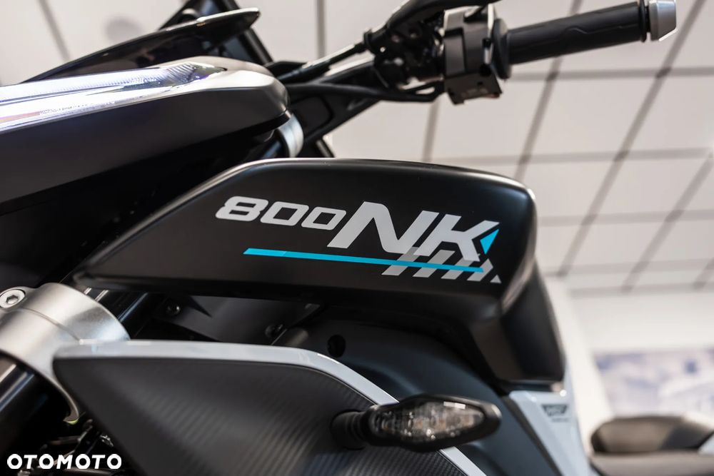 CFMoto 800NK - 6