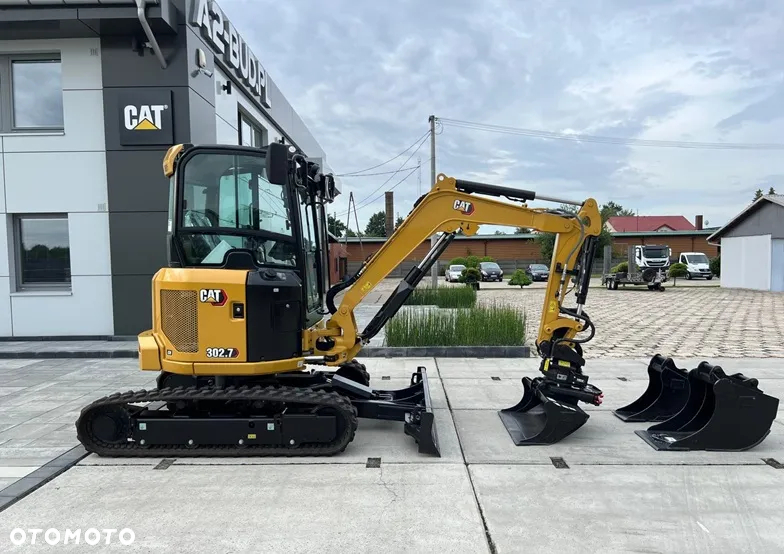 Caterpillar 302.7 CR - 10