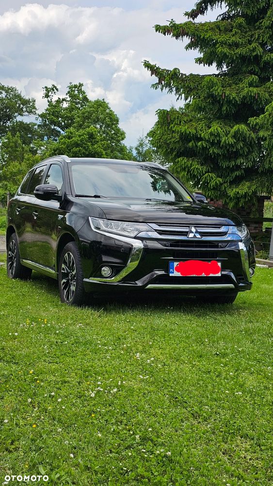 Mitsubishi Outlander PHEV Instyle NAVI + - 1