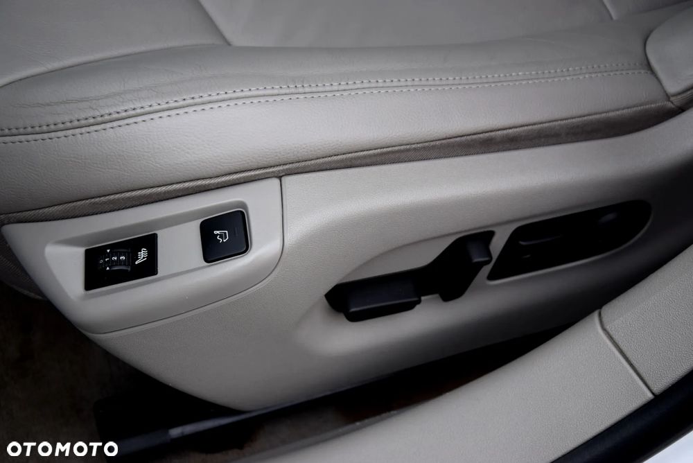 Citroën C5 Cross 2.0 HDi Exclusive - 26