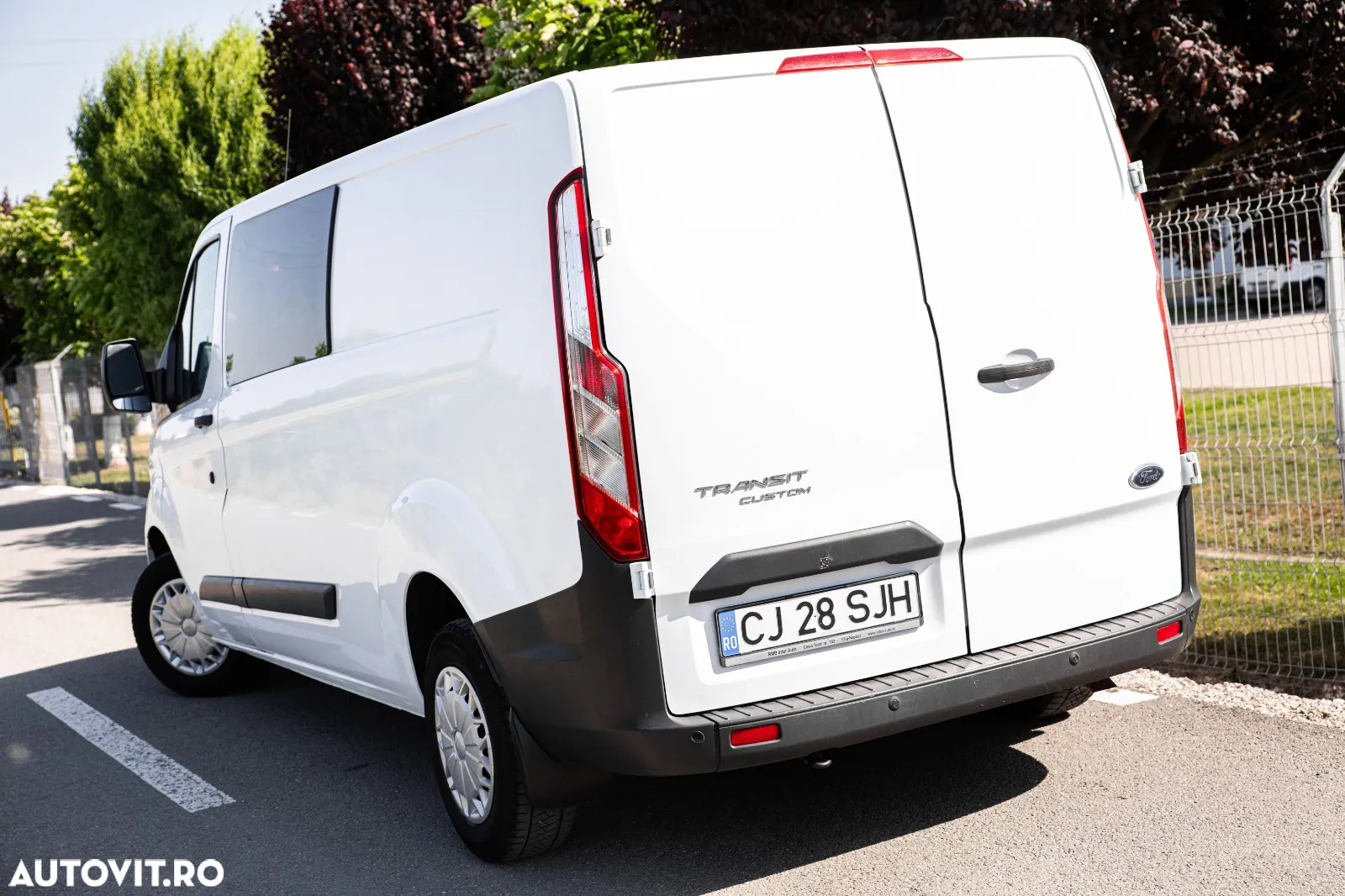 Ford Transit Custom DCIV 310 2.0 TDCI LWB L2H1 Limited - 5