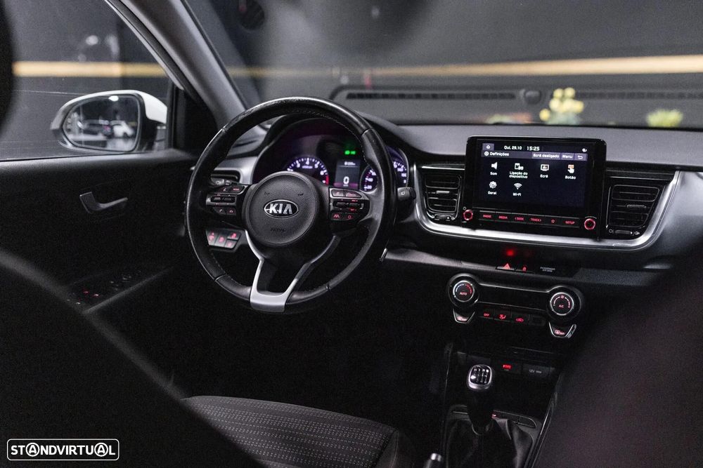 Kia Stonic 1.0 T-GDi Tech - 13