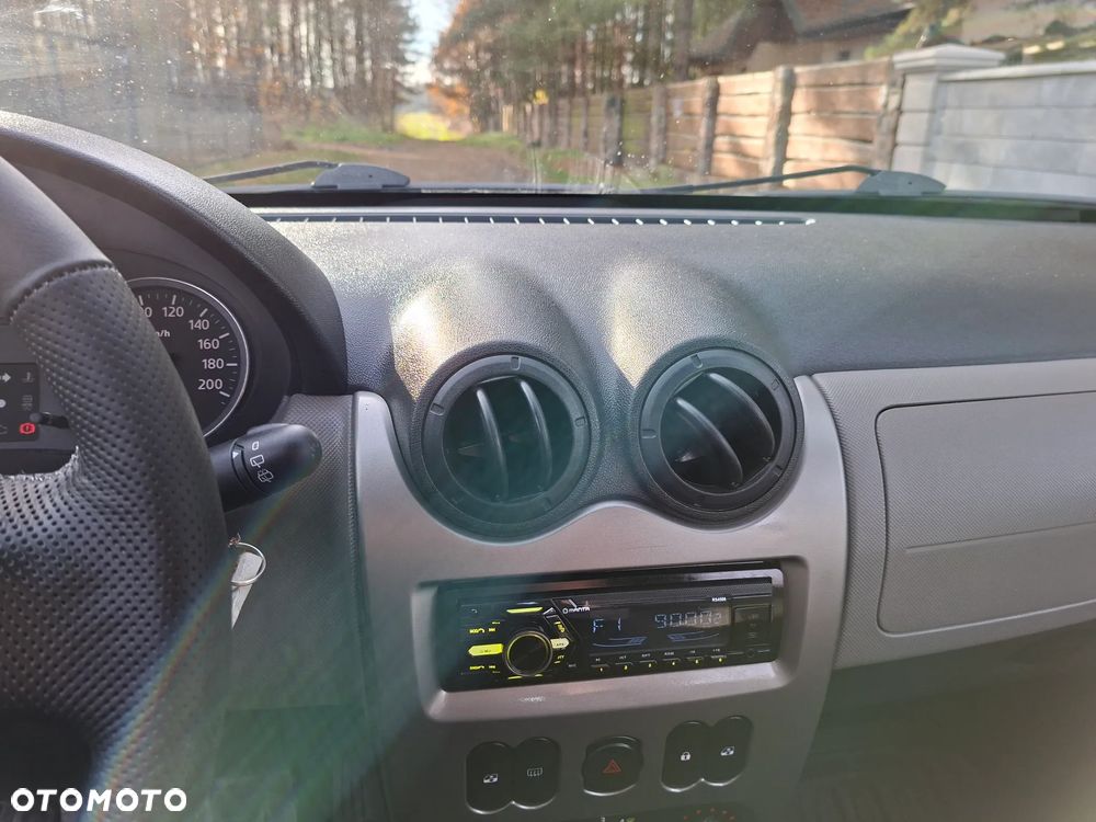 Dacia Sandero ver-celebration - 11