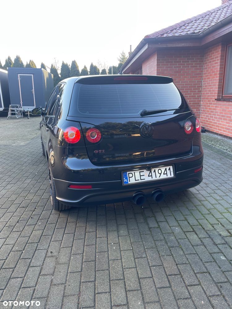 Volkswagen Golf - 4