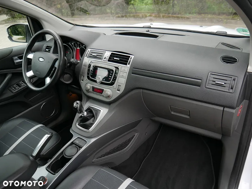 Ford Kuga 2.0 TDCi 4WD Titanium - 6