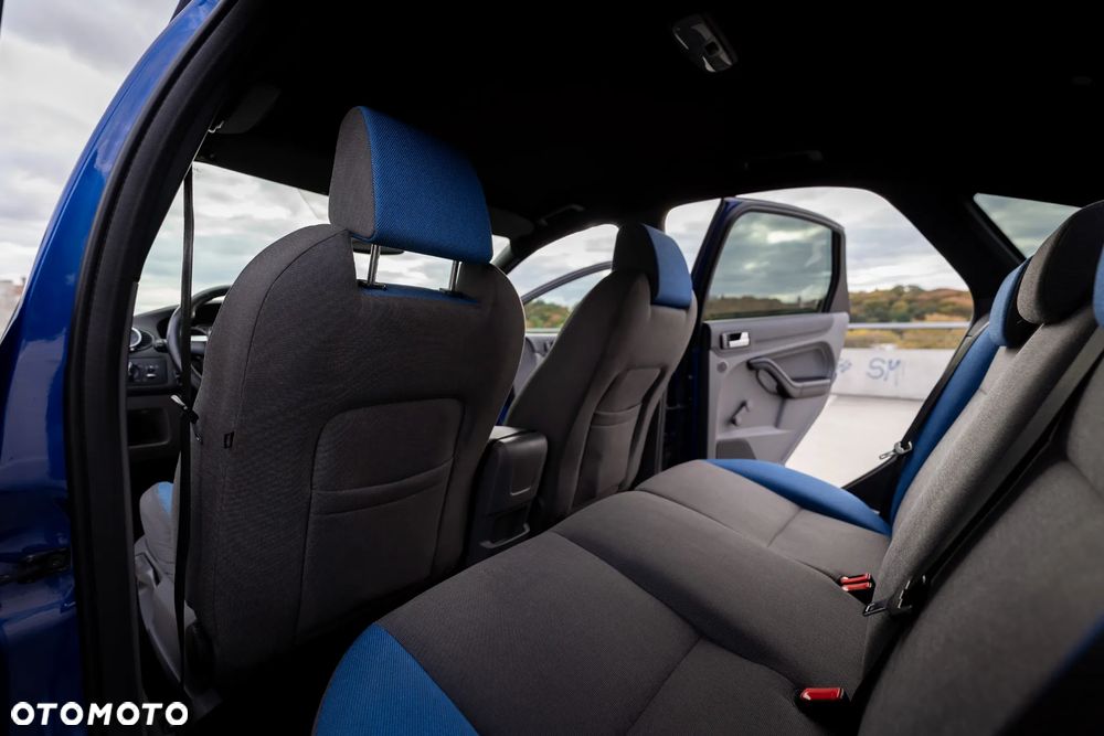 Ford Focus - 28