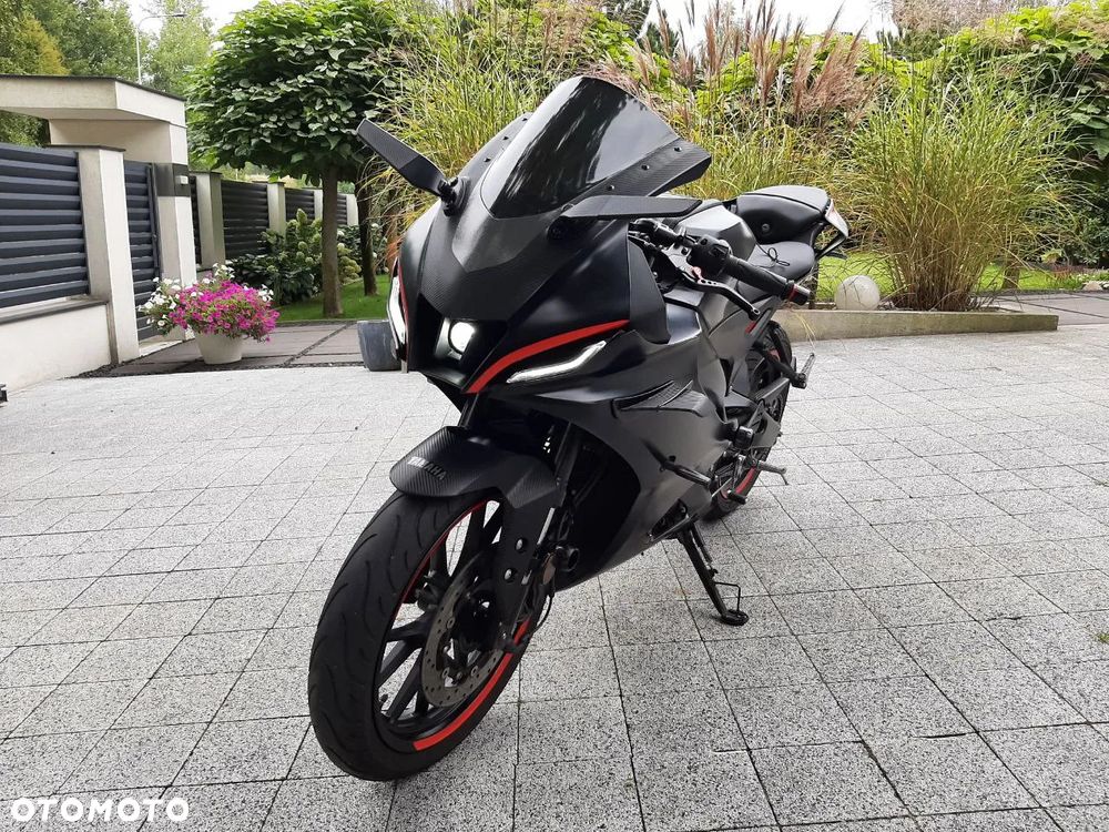 Yamaha R125 - 8