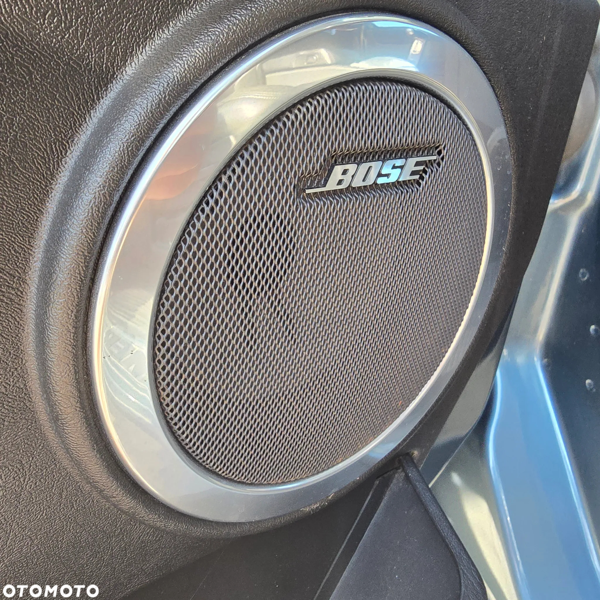 Hummer H2 6.0 V8 - 12