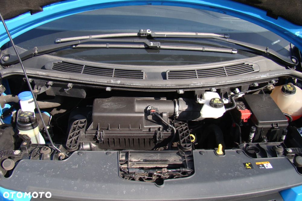 Ford Custom Transit - 15