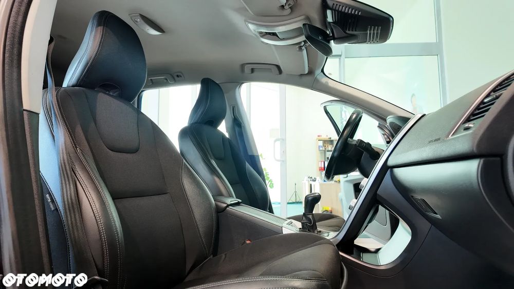 Volvo XC 60 D4 Drive-E Base - 35