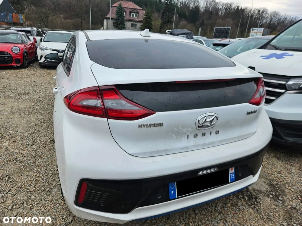 Hyundai IONIQ 1.6 GDI Style - 10