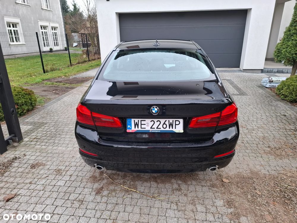 BMW Seria 5 518d - 5