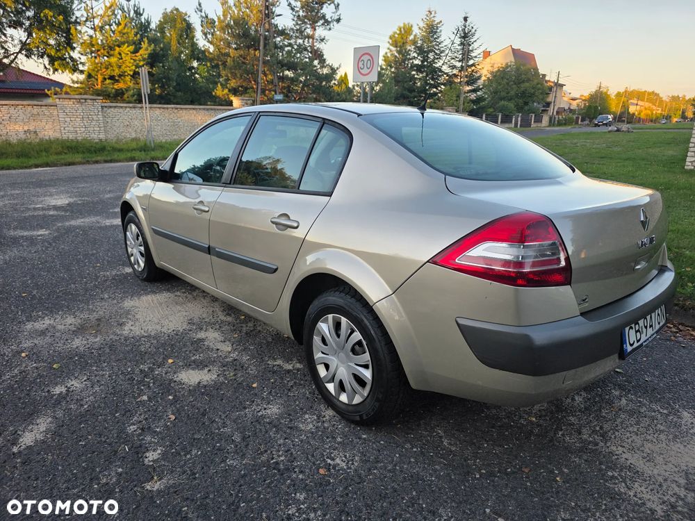 Renault Megane - 4