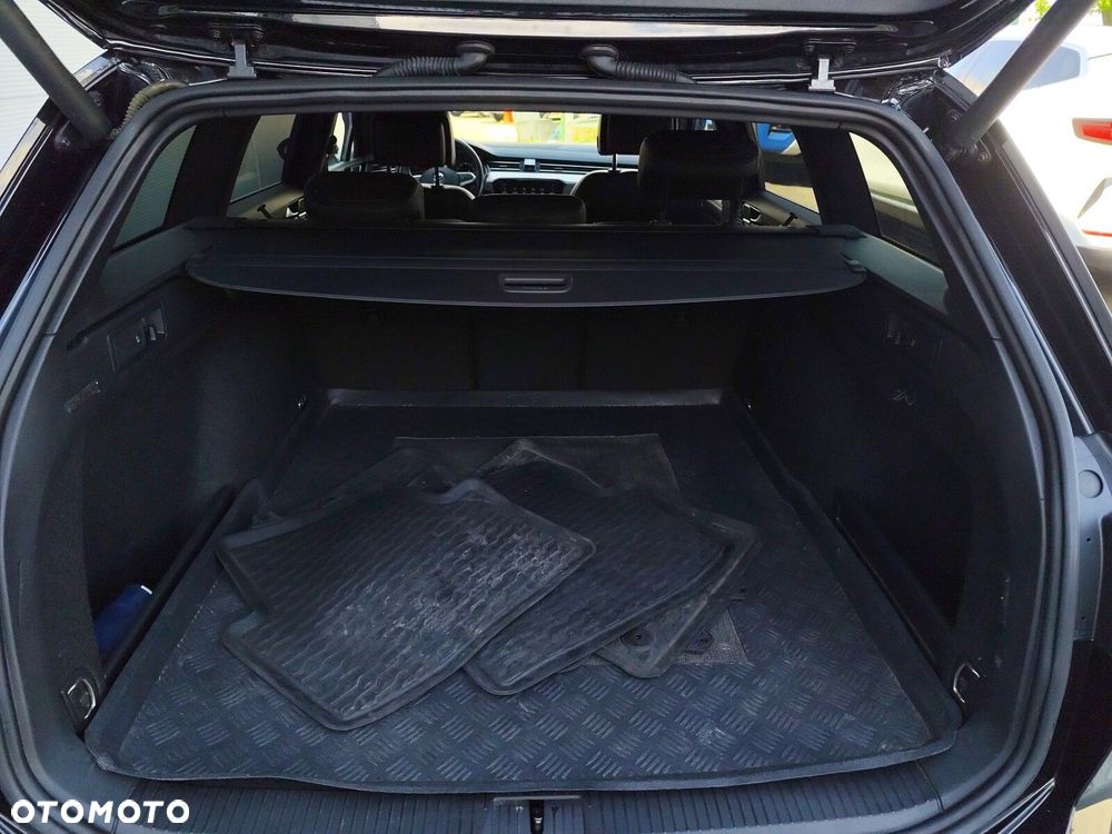 Volkswagen Passat 2.0 TSI Business DSG - 31