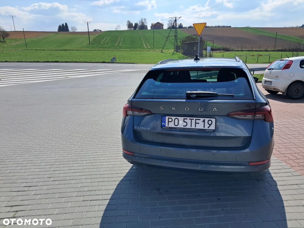 Skoda Octavia 2.0 TDI Ambition - 22