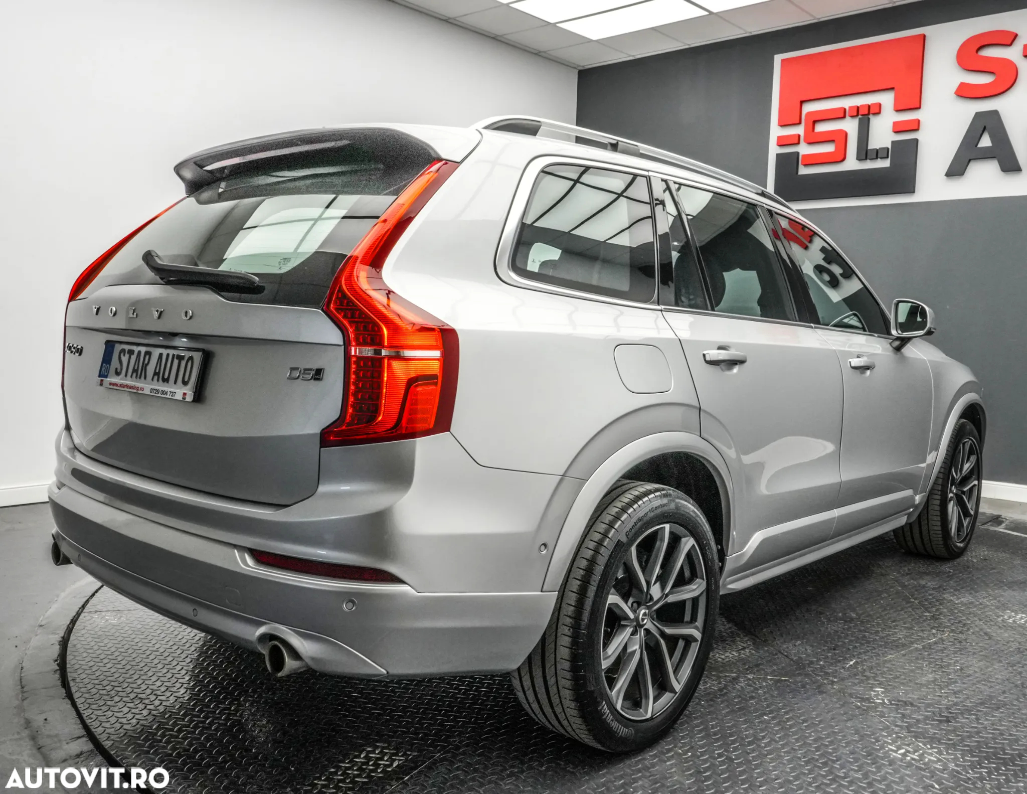 Volvo XC 90 D5 AWD Momentum - 6