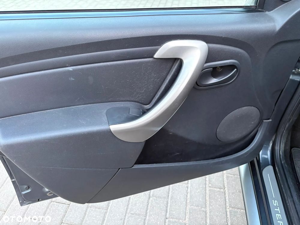 Dacia Sandero Stepway2 1.6 - 36