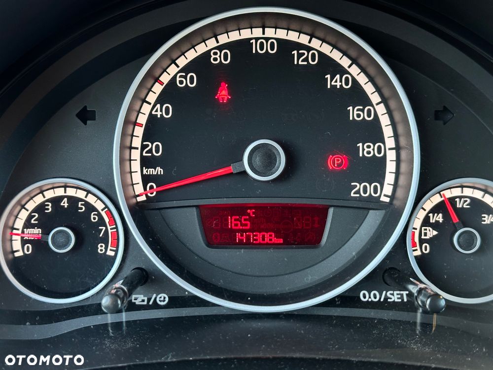 Volkswagen up! 1.0 high - 19