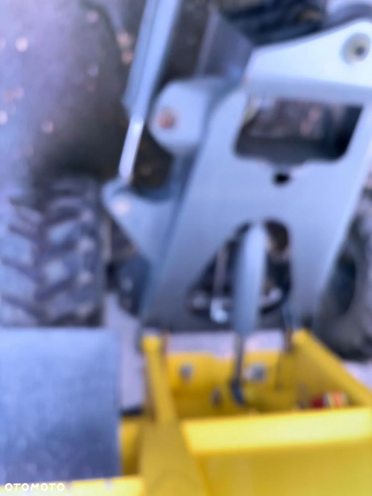 Wacker Neuson DW90 - 15