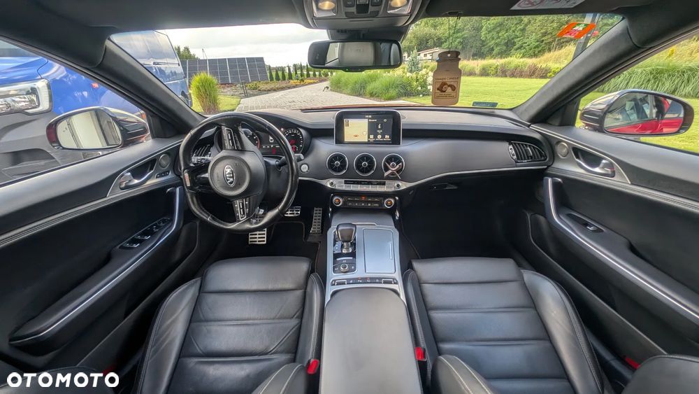 Kia Stinger 3.3 T-GDI V6 GT AWD - 14