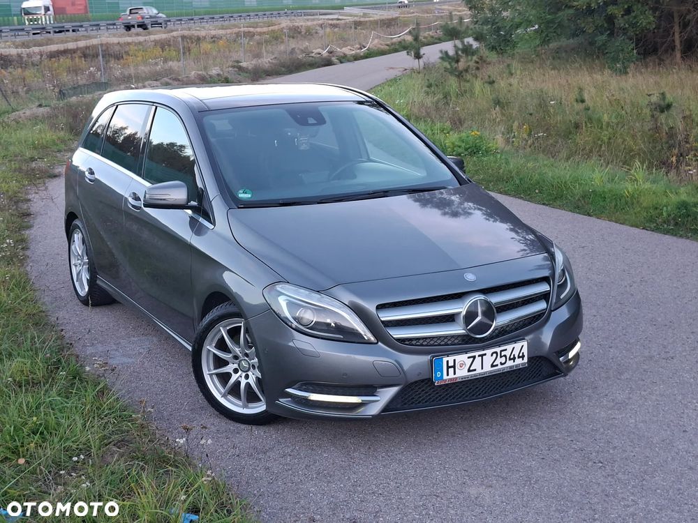Mercedes-Benz Klasa B 180 BlueEFFICIENCY Edition 1 - 7