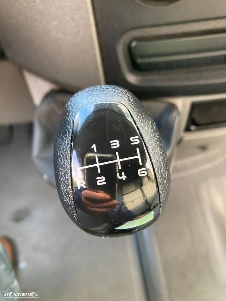 VW Crafter 2.5TDI 140cv - 36