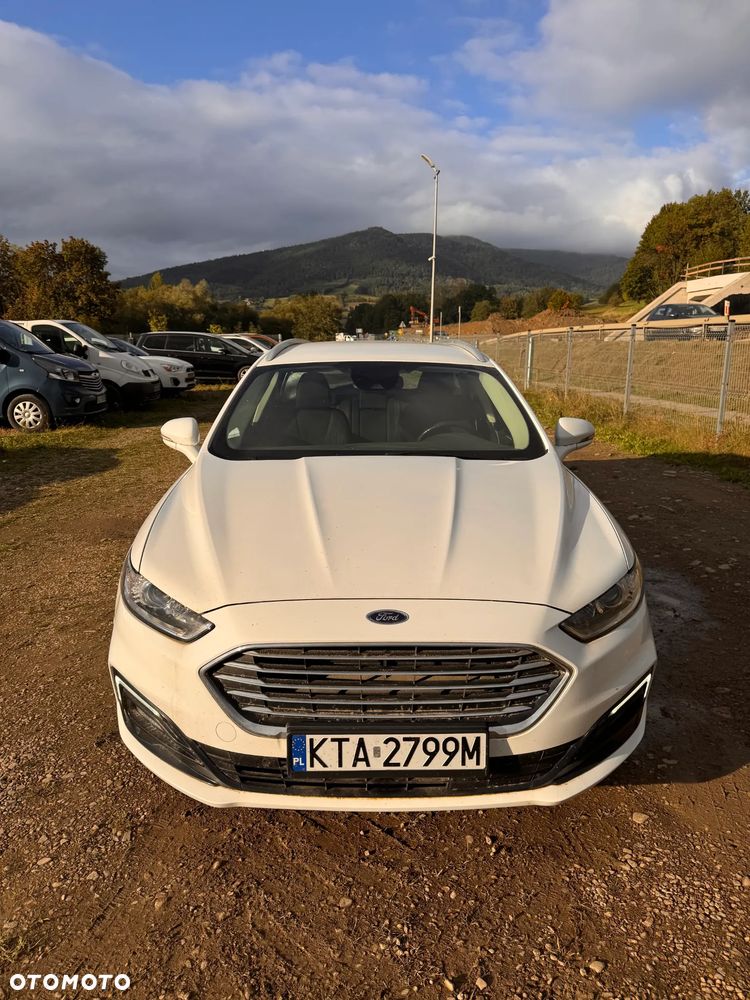 Ford Galaxy - 16