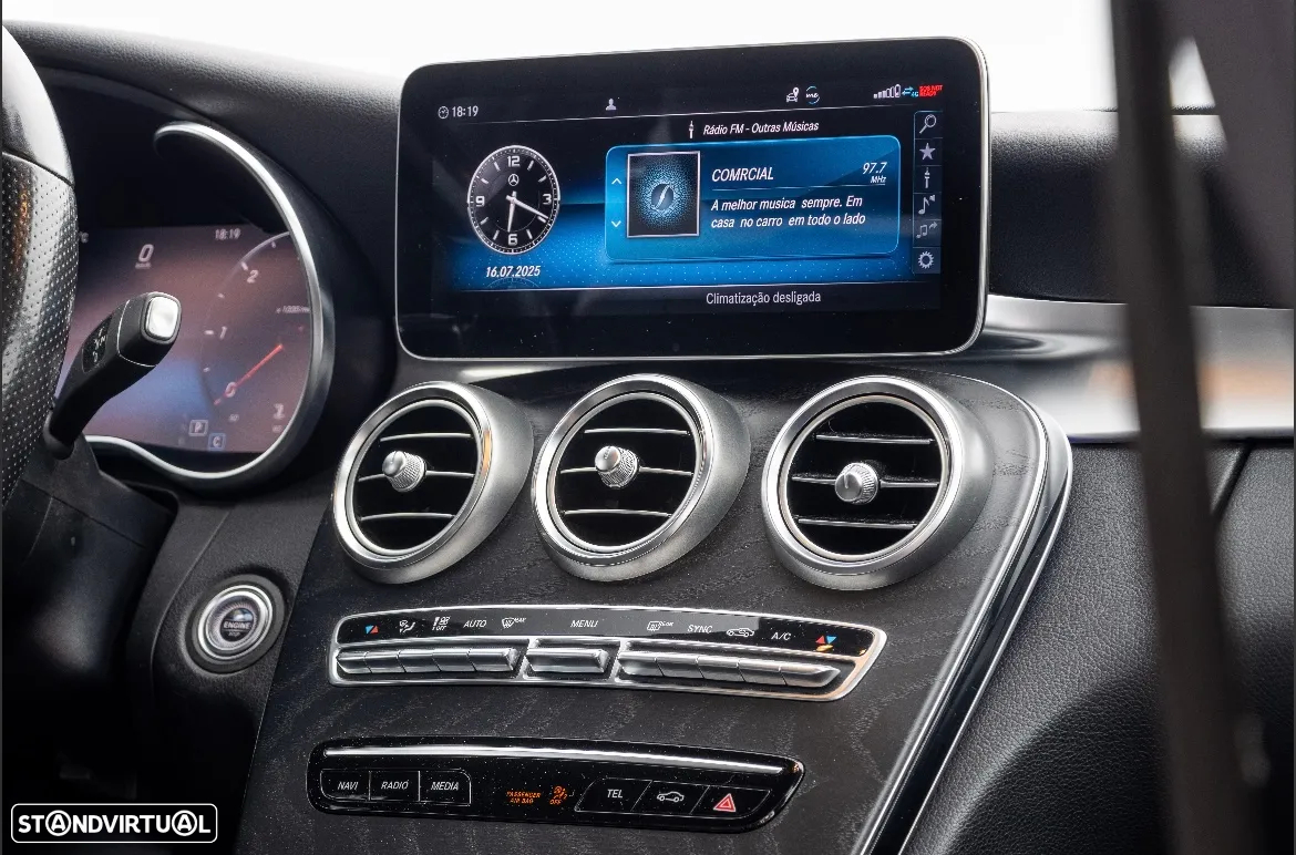 Mercedes-Benz C 220 d AMG Line - 23