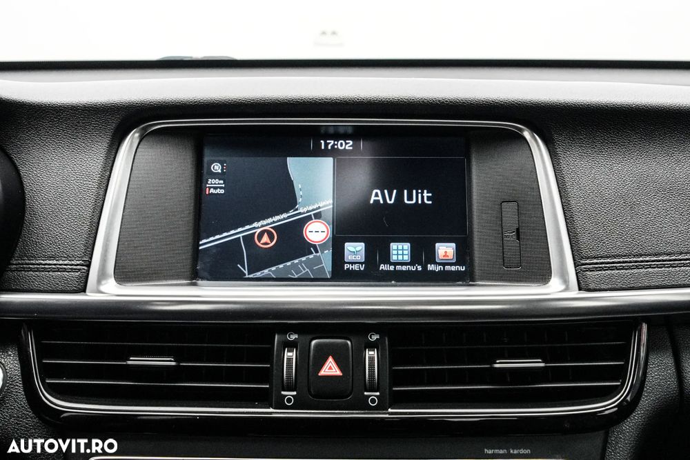 Kia Optima - 22