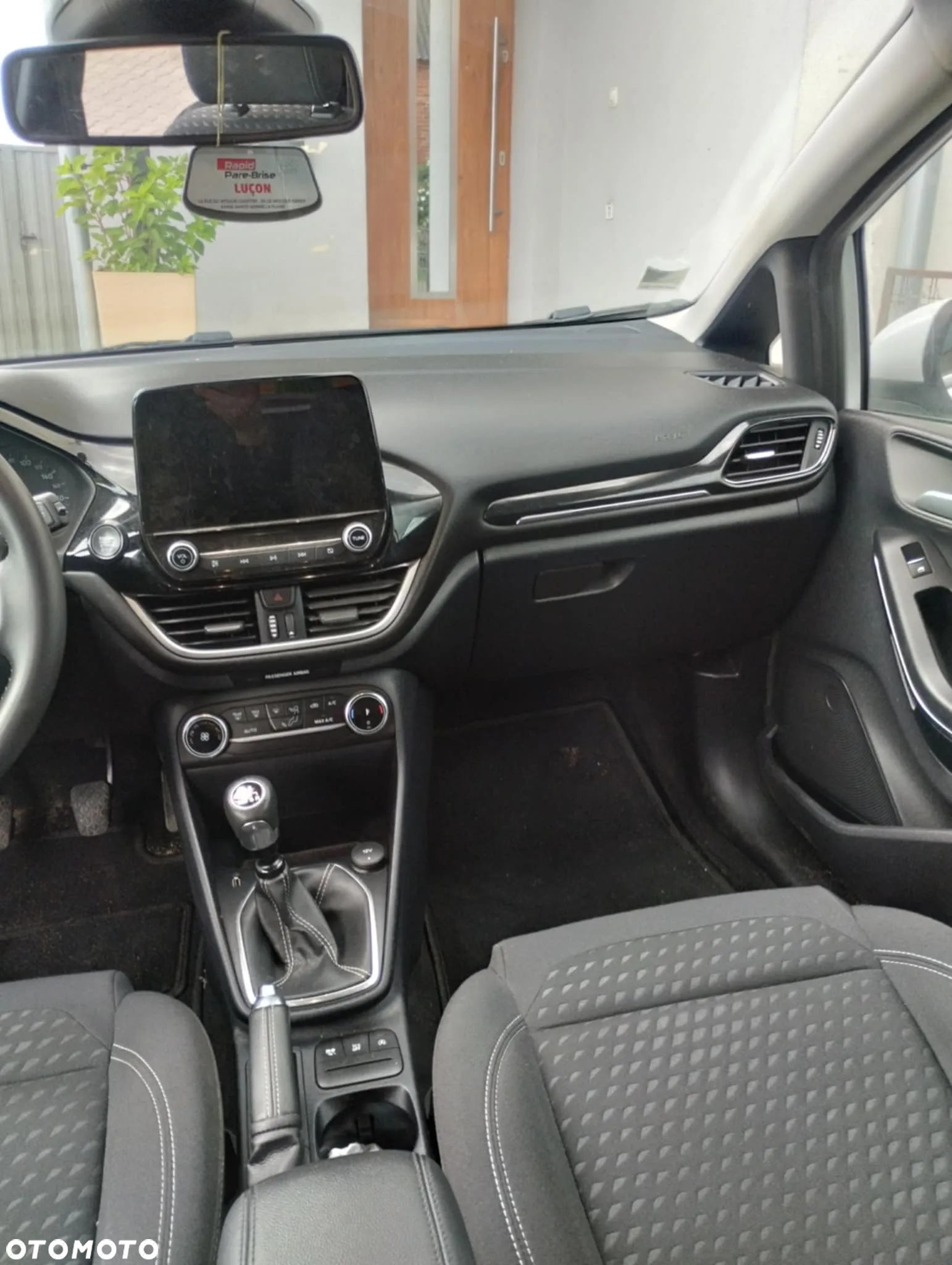 Ford Fiesta - 10