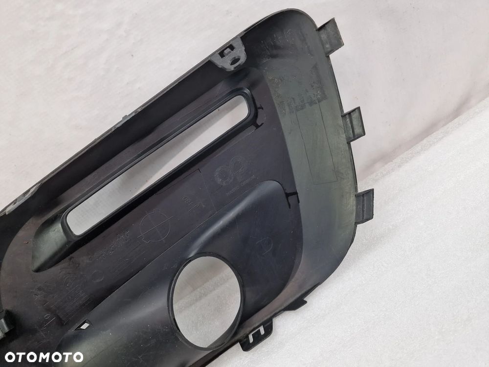 CITROEN BERLINGO / PEUGEOT PARTNER II LIFT III 14- PRAWA KRATKA BOCZNA ZDERZAKA PRZEDNIEGO PRZÓD , NR 9810965677 / 9810965877 , NR AUKCJI D/44 - 17